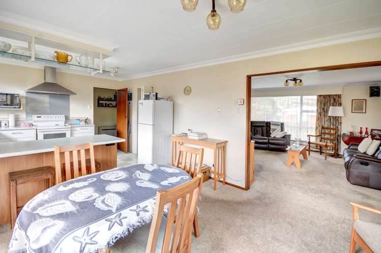 16 Windsor Place Mosgiel_11