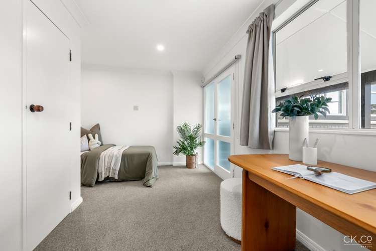 30 Mossburn Grove Kelson_16