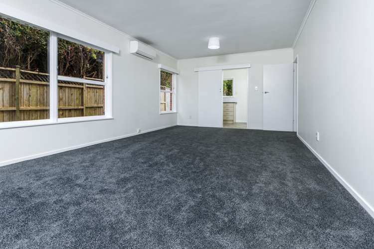 4/11 Evelyn Place Hillcrest_6