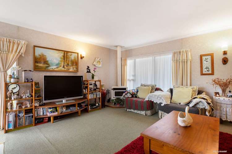 66 Halsey Drive Lynfield_10