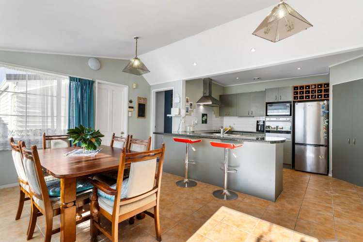33 Penney Avenue Mt Roskill_31