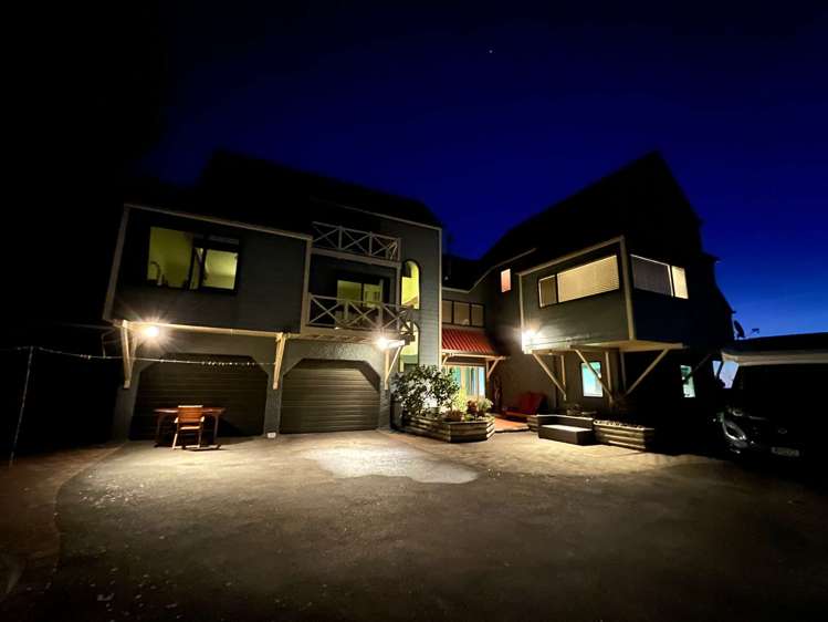 22 Shakespeare Road Bastia Hill_17