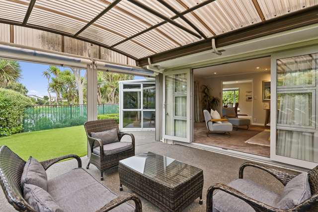 14 Meredith Way Paraparaumu Beach_1