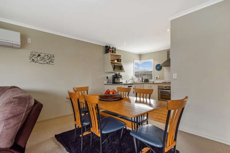 41/64 Kawaha Point Road_5