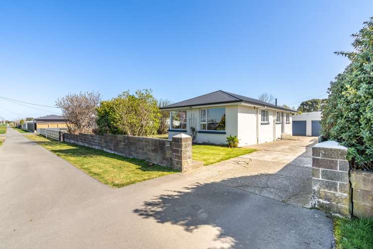 114 Findlay Road Ascot_17