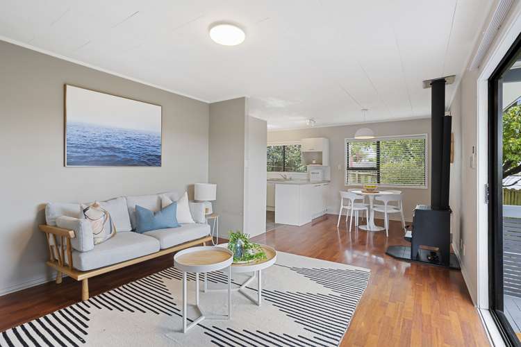 9 Kupari Place Totara Vale_18