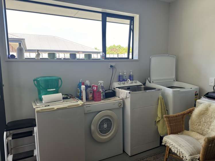 88 Hoffman Street Hokitika_16