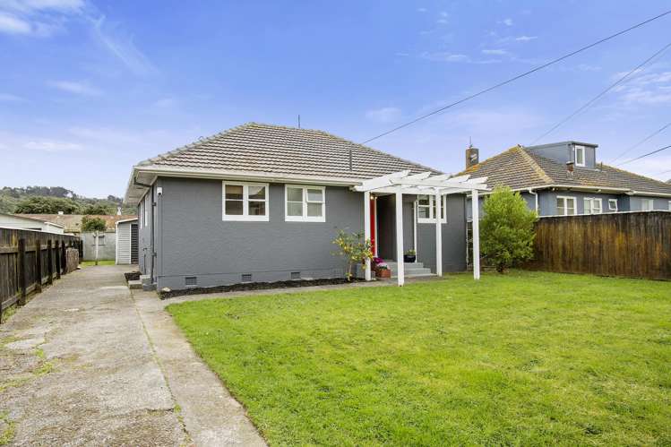 11 Hughes Crescent Taita_17