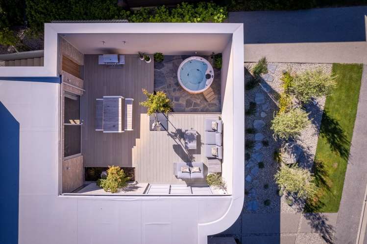 16 Advance Terrace Arrowtown_13