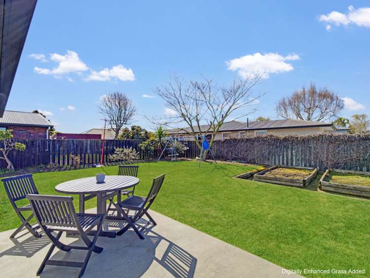8 Woodham Drive Allenton_24