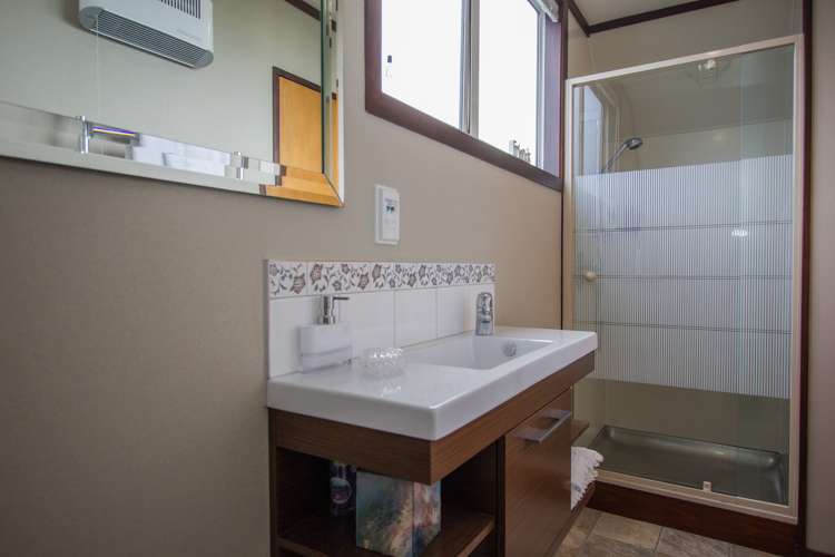 10 Wantwood Grove Churton Park_19