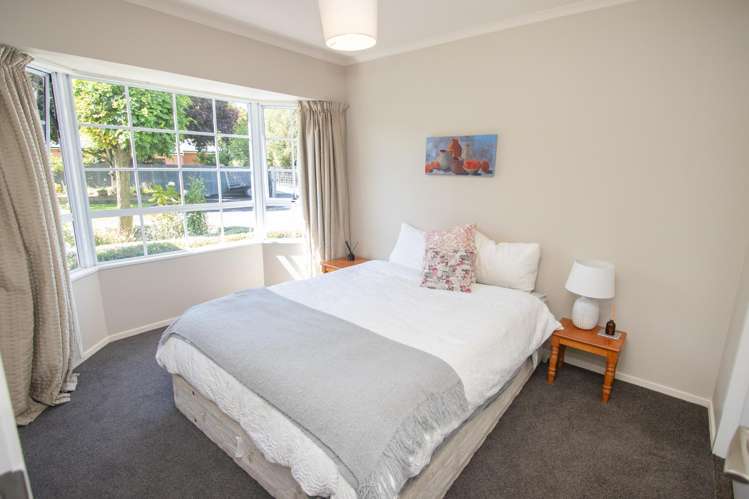 175 Middle Road Allenton_13