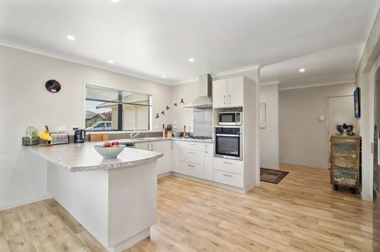 67 Carroll Place Owhata_1