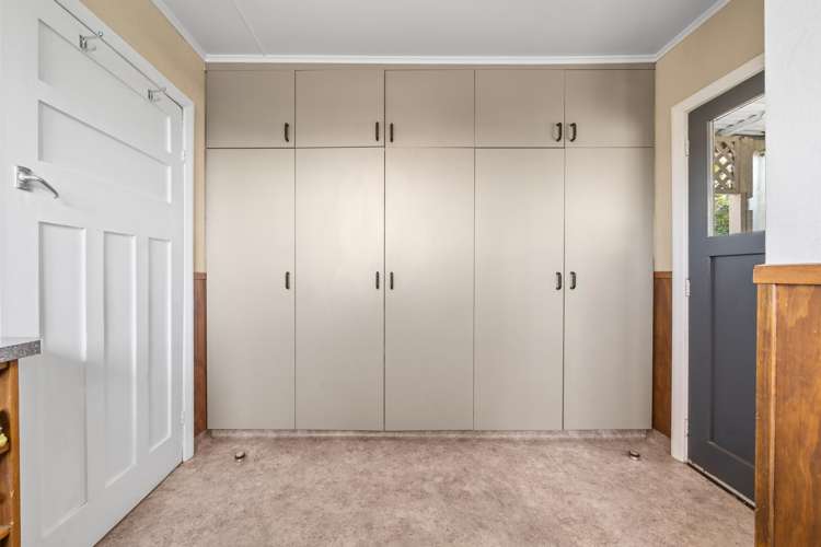 14A Walsh Road Westown_11