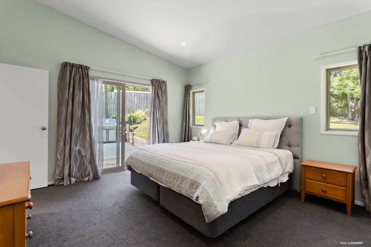 14a Aeroview Drive Beach Haven_10