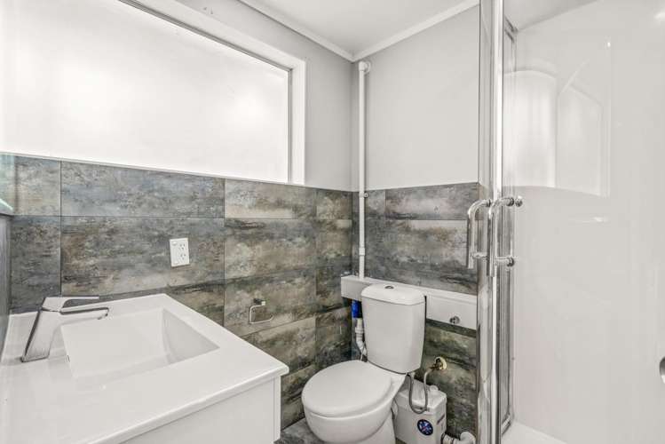 99b Boundary Road Blockhouse Bay_14