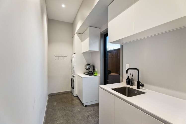 4a Finch Street Morningside_10