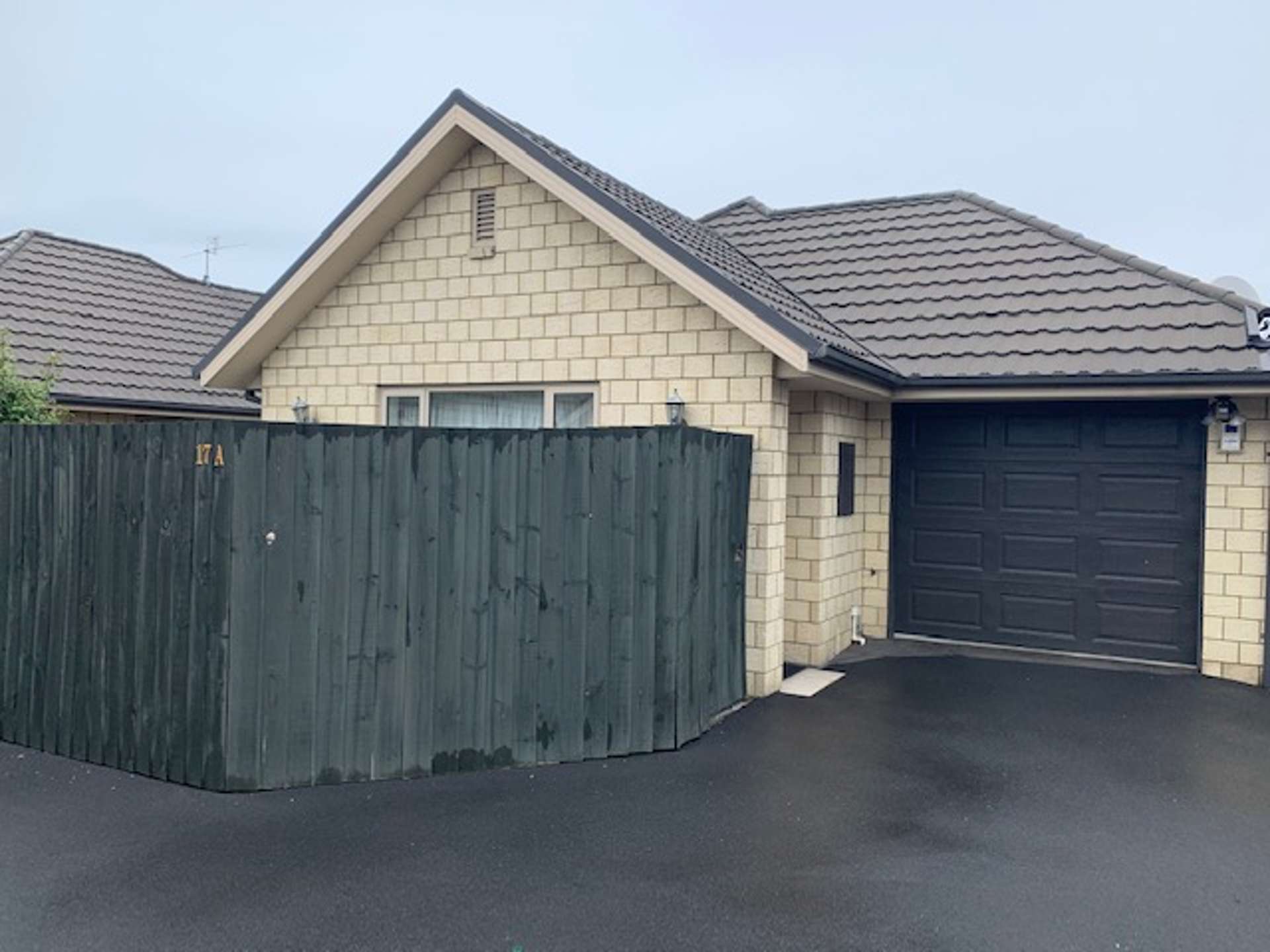 17a Bassett Street 'OVER 60'S UNIT' Burwood_0