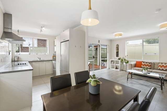 3/36 Owairaka Avenue Mt Albert_2