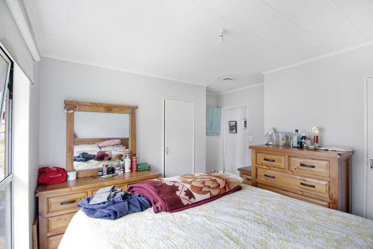 5 Galilee Avenue Red Hill_10