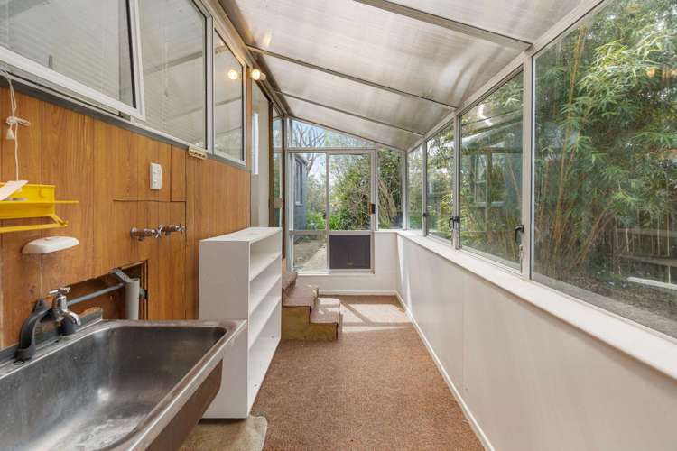 146 Mount View Road Bastia Hill_17