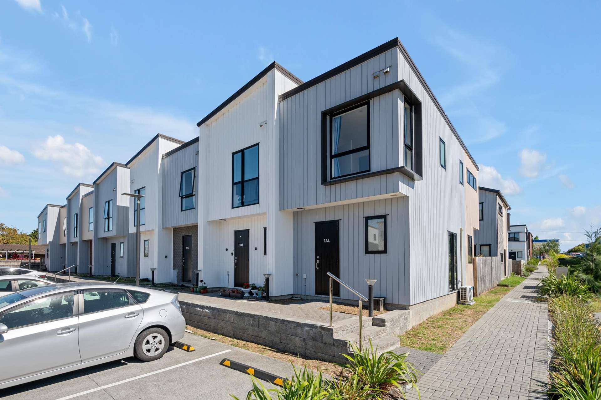 1 Aumarire Lane Favona_0