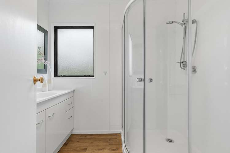23A Capricorn Place Glen Eden_12
