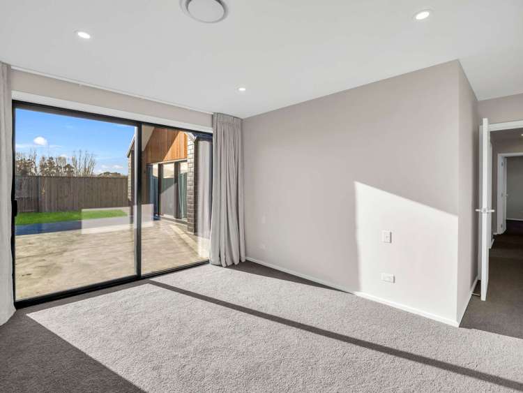 6 Vercoe Street Elgin_16