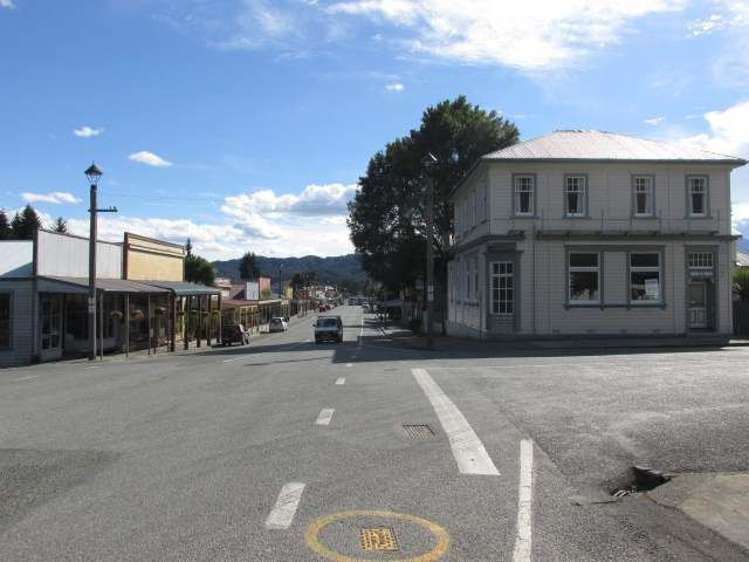 30 Broadway Reefton_0