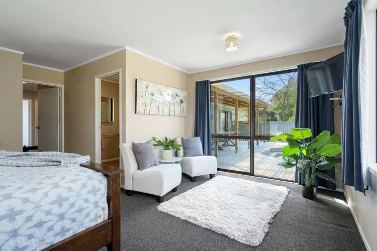 6 Sargeson Place Leamington_11