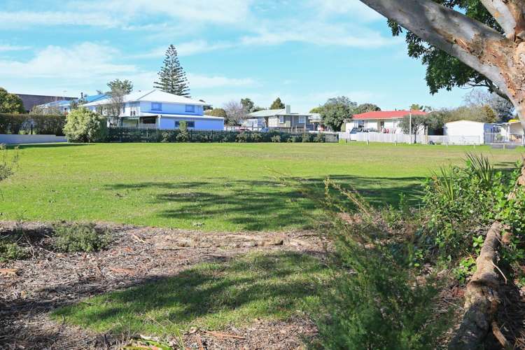 3/24 Dawnhaven Drive Te Atatu Peninsula_16