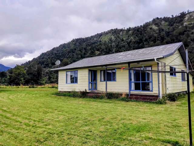 4248 Harihari State Highway Harihari_2