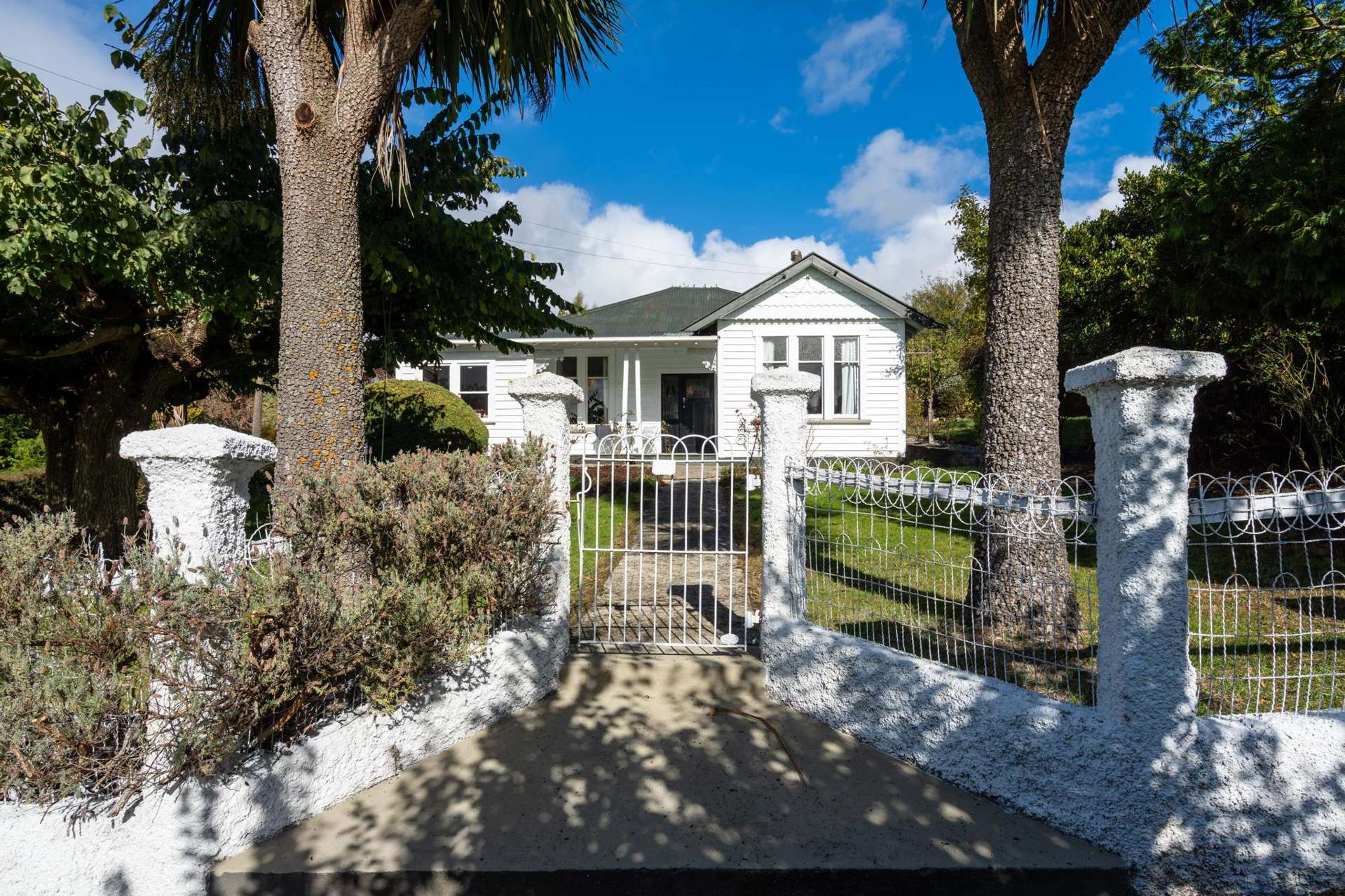 28 Harrington Street Lawrence_0