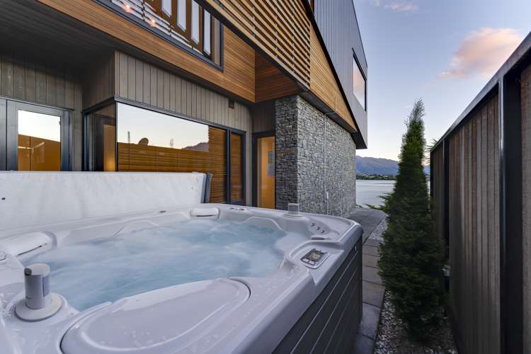 176 Park Street Queenstown_25