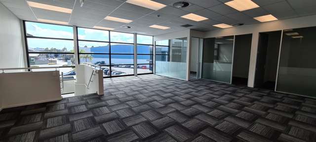 63S Hugo Johnston Drive Penrose_2