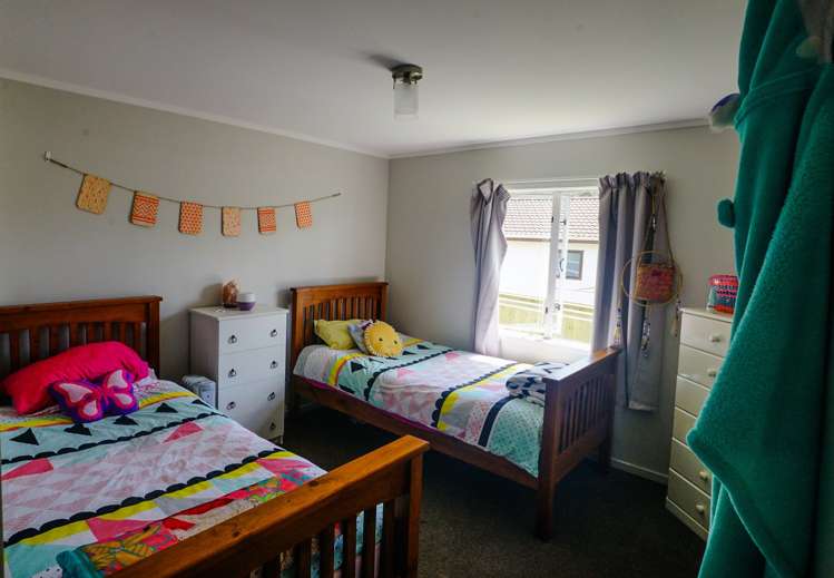 4 Taranui Place Henderson_16