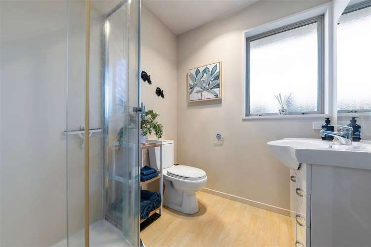 2/31 Tuckers Road Redwood_9