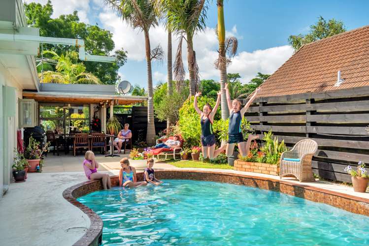 85 Carnoustie Drive Wattle Downs_0