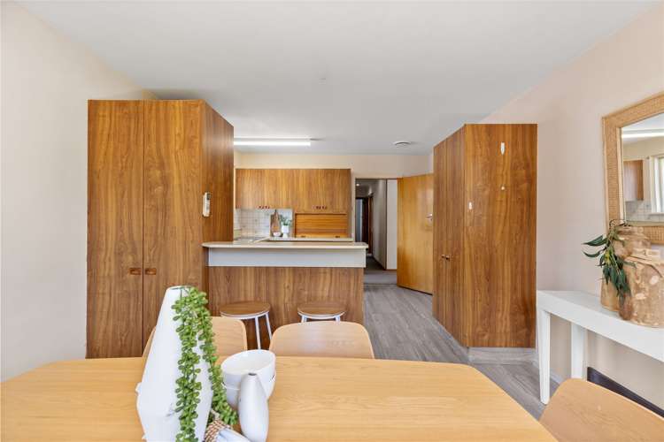 8 Davidson Crescent Hornby_14