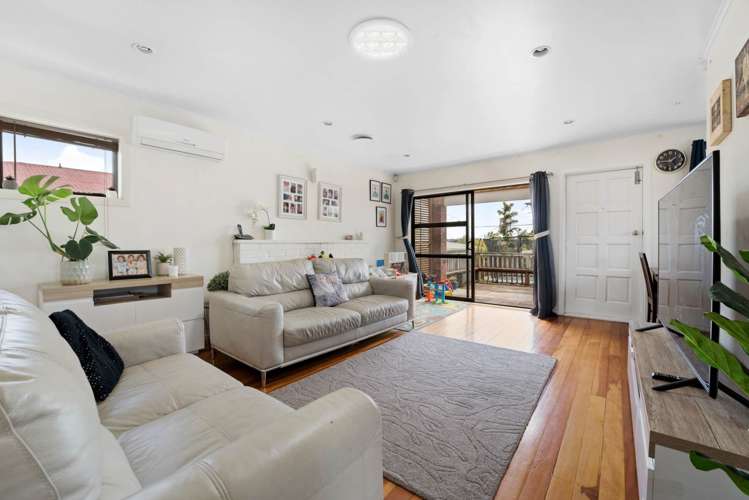 12 Amberley Avenue Te Atatu South_7