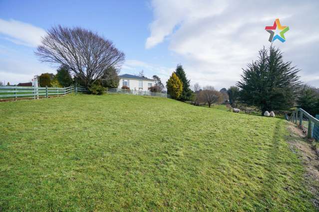 8 Hughies Lane Otautau_1