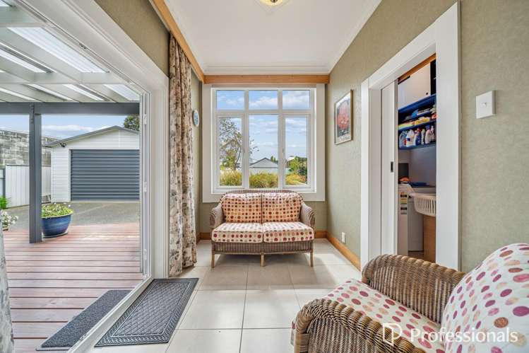 39 Wilford Street Woburn_15