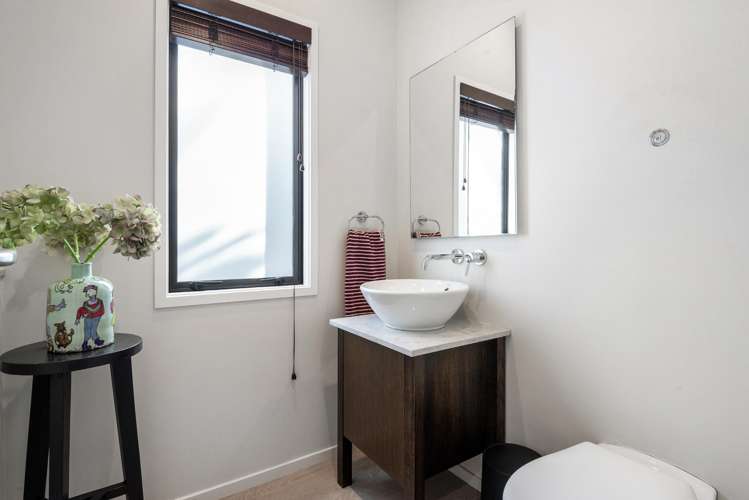 23A Peter Terrace Castor Bay_30