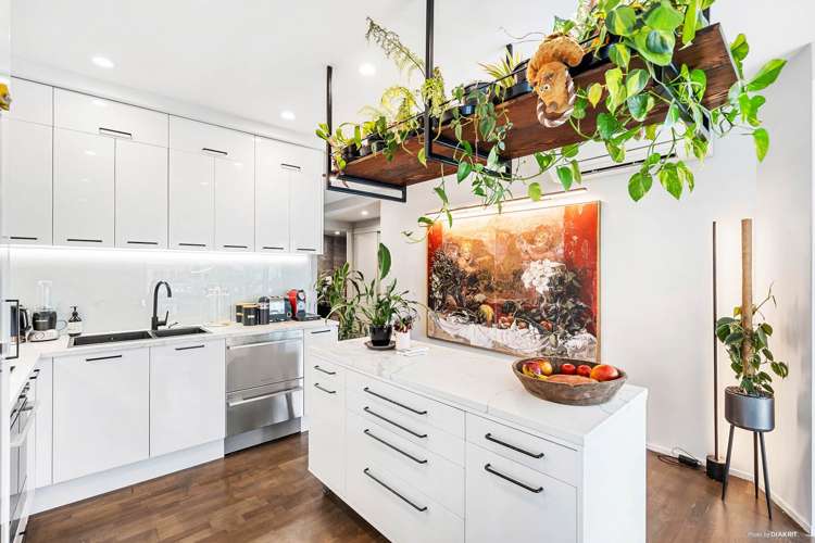 711/30 Beach Road Auckland Central_3