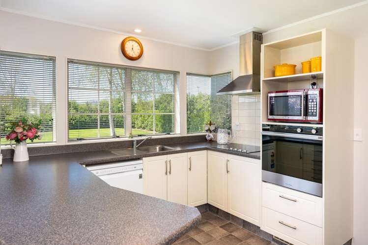 166 Mount Erin Road Pukahu_13