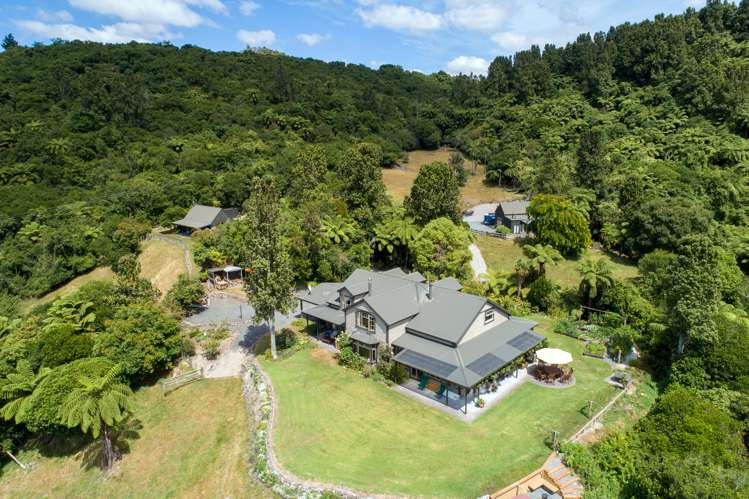 360 Spencer Road Lake Tarawera_20