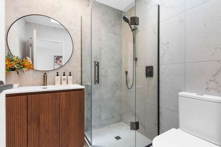 8B Devonshire Road Unsworth Heights_13