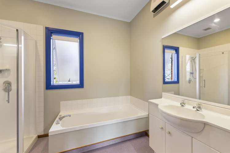 21 Harrington Street Port Chalmers_11