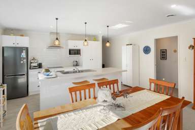 10B Waitete Road_4