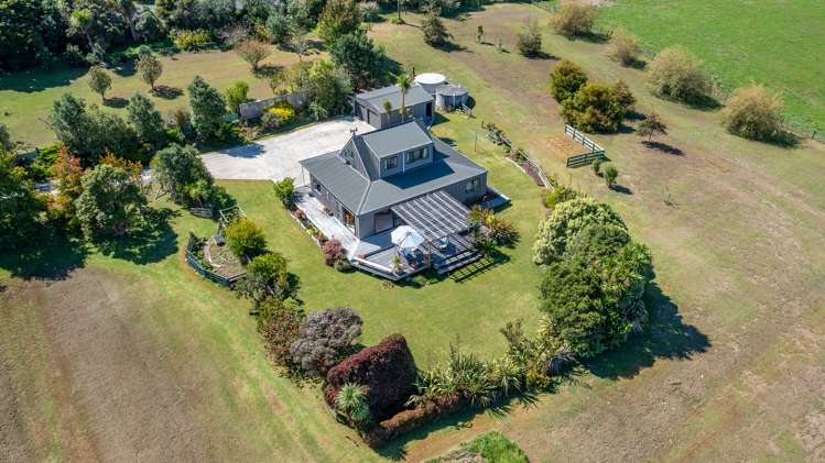 204 Fishlock Road Te Arai_23